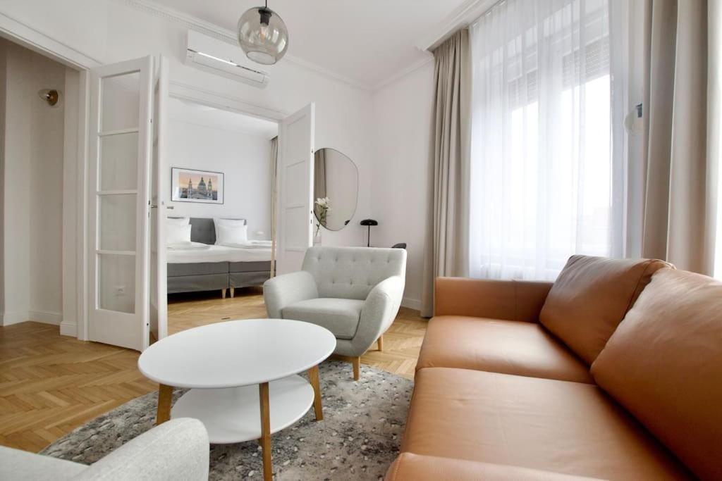 Premium Apartment By Hi - Central 2 Bedroom - Best View بودابست المظهر الخارجي الصورة