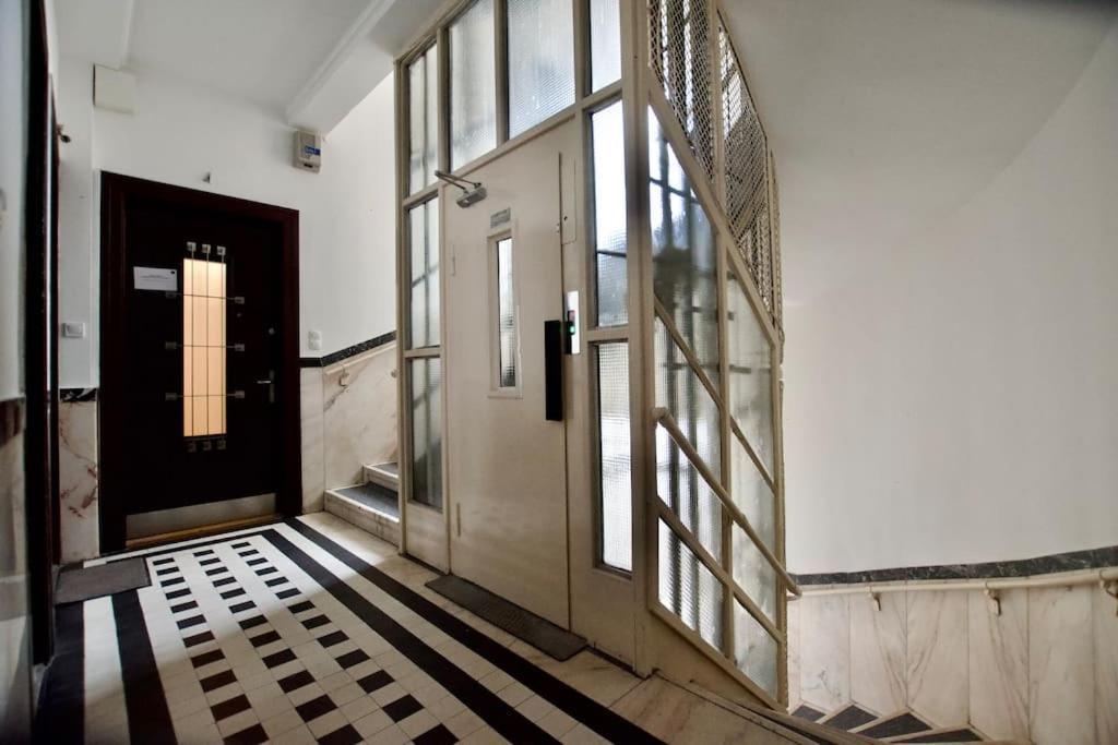 Premium Apartment By Hi - Central 2 Bedroom - Best View بودابست المظهر الخارجي الصورة