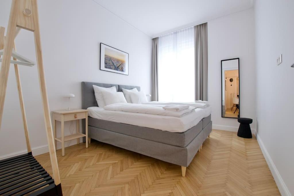 Premium Apartment By Hi - Central 2 Bedroom - Best View بودابست المظهر الخارجي الصورة