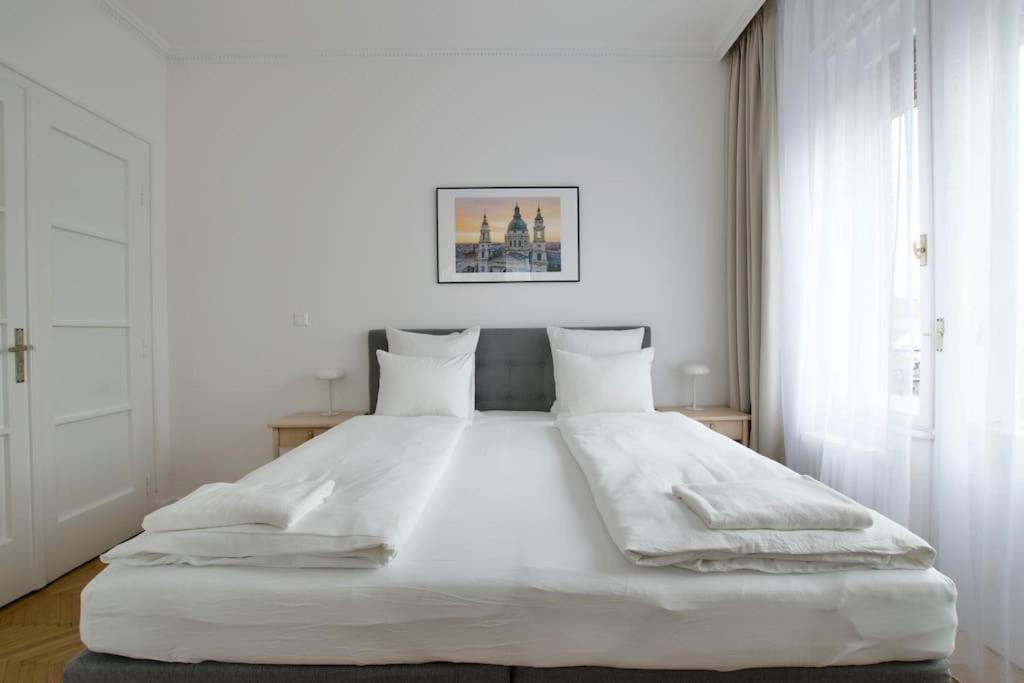 Premium Apartment By Hi - Central 2 Bedroom - Best View بودابست المظهر الخارجي الصورة