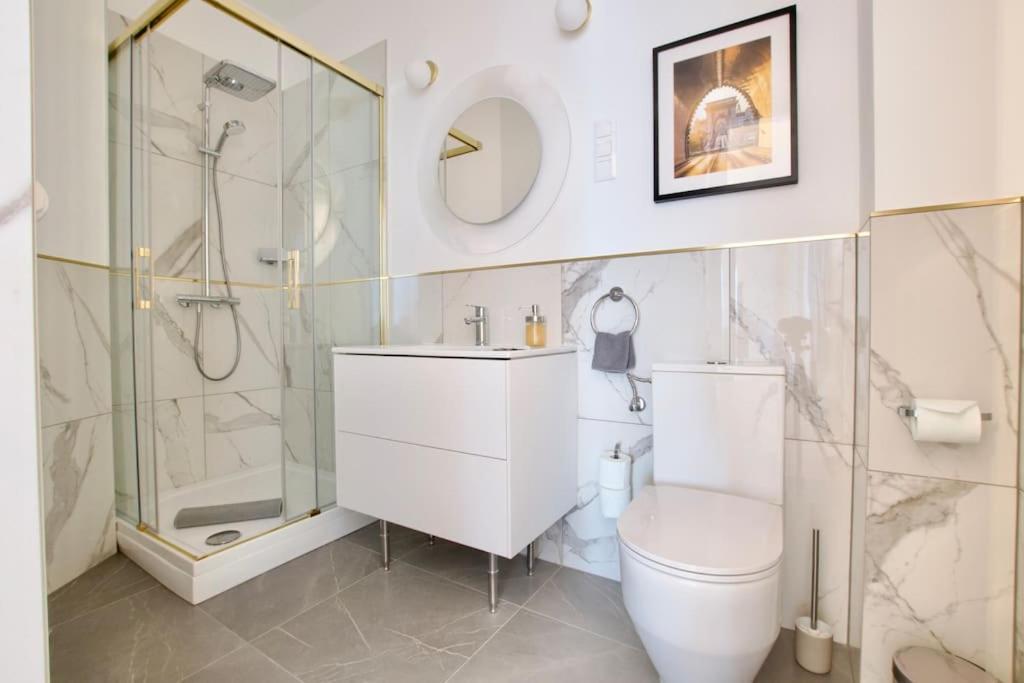 Premium Apartment By Hi - Central 2 Bedroom - Best View بودابست المظهر الخارجي الصورة